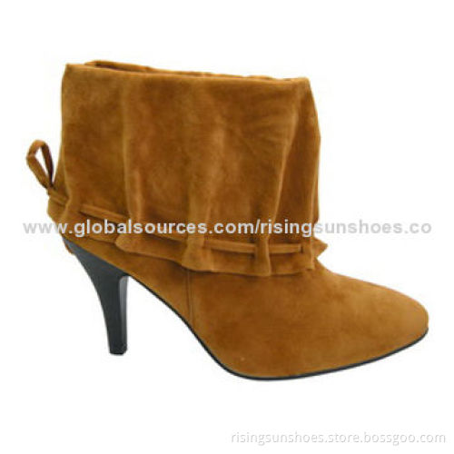 Women's dress boots with nice/trendy design, upper edge folded like ruffle